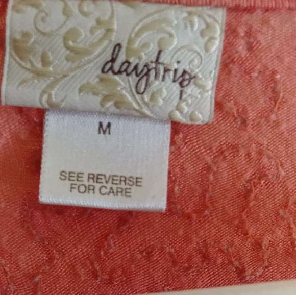 Peach sequined shrug - Picture 2 of 3